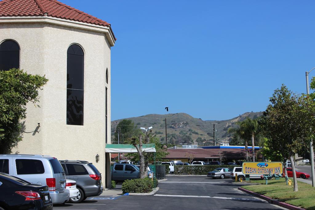 Ocean Gateway Inn Santa Paula Bagian luar foto